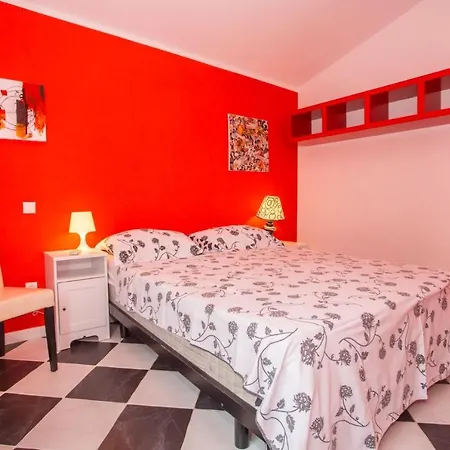 For 8 People Near The