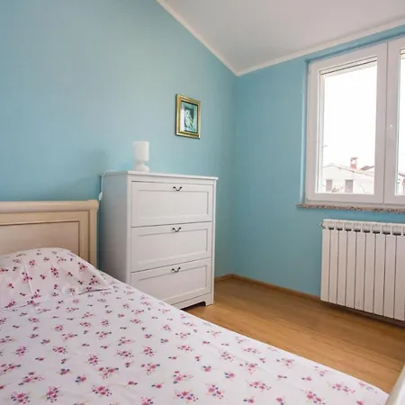 For 8 People Near The Apartment Poreč